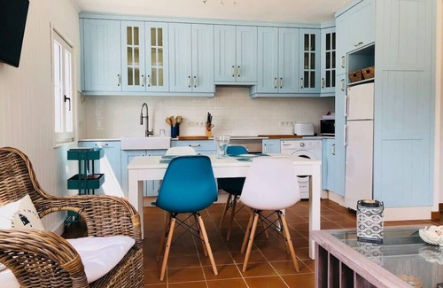 Ortigueira House | The Cliffs - Surf Lodge Esteiro