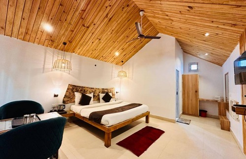 Dhela Hotel | The Corbett view resort