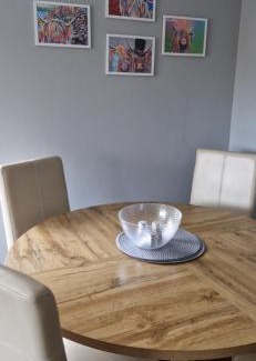 Shotts House | The Cottage