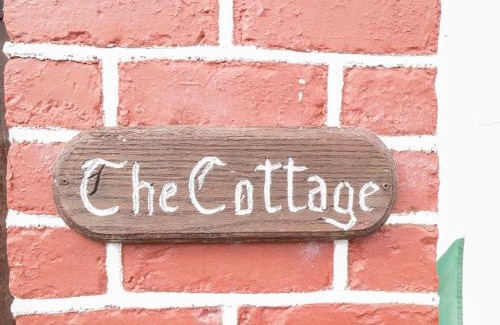 Newport House | The Cottage