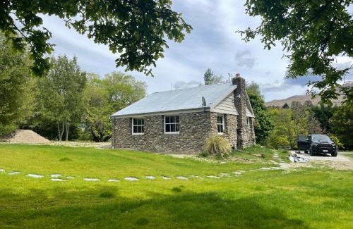 Dalefield Ski Chalet | The Cottage