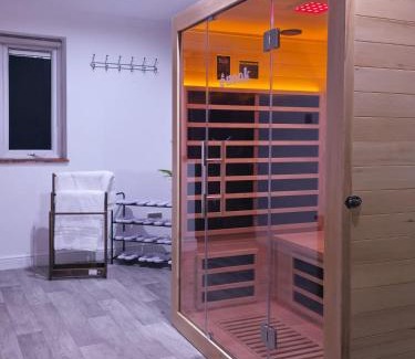 Astwick Hotel | The Courtyard Lodge