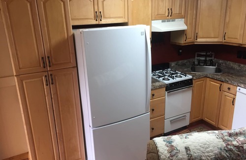 Gateway Apartment | The Cozy Cabin - 2301 S Colleen St, Palmer, Alaska