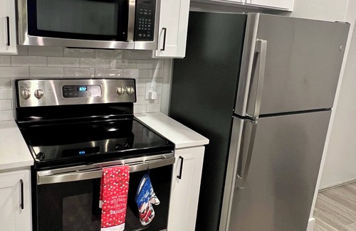 Dallas Design District Apartment | THE COZY CHRISTMAS COTTAGE