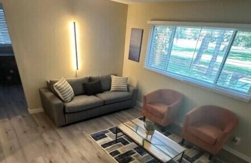 Tekamah Apartment | The Cozy Cornhusker #4