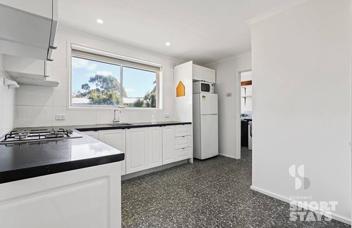 Riddells Creek House | The Creek House - Family getaway!