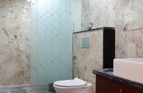 Pratapgarh Hotel | The Crown Leela