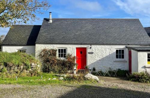 Goodwick House | The Dairy @ Trefechan Wen