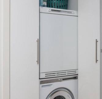 Caulfield North Apartment | The Dandy - Relaxed Living near St Kilda Beach & CBD