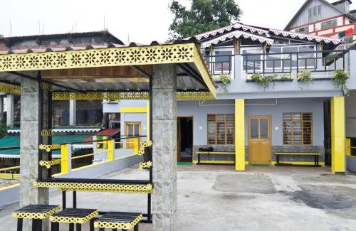 Karsiyang House | the DEW DROP HOME STAY