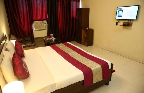 Sector 45 Hotel | The diamond palace