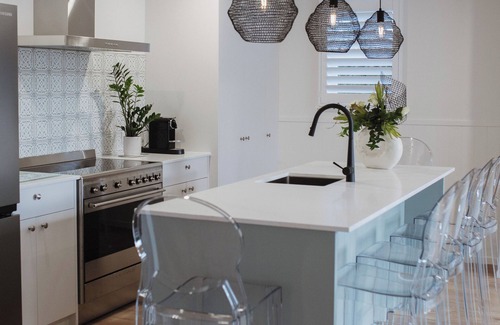 Waikanae Villa | The Doctors Villa Waikanae