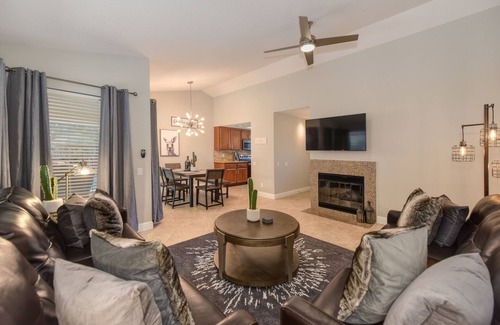 Pleasant Grove House | The Dream House Pool Garden Grill Close to Downtown Sacramento and Roseville