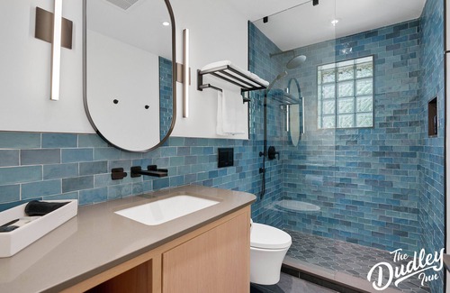 Bala Hotel | The Dudley Inn