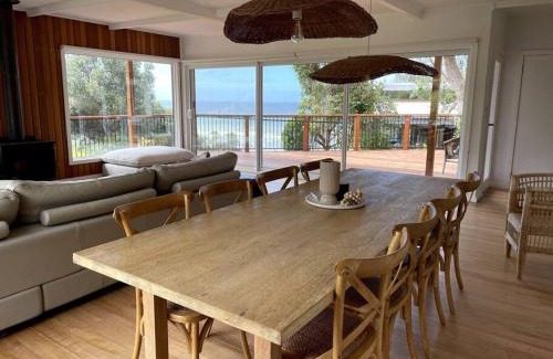 Lake Tyers Beach House | The Dunes - Couples *Beachfront*