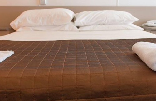 Buronga Hotel | The Edge Hotel