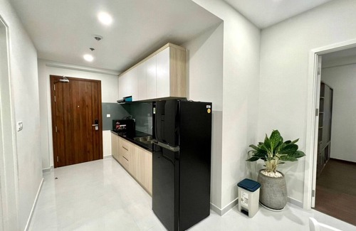 Thuan An Apartment | The Emerald Golf View