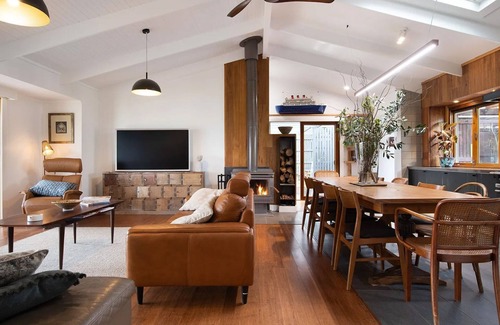 Shepherds Flat House | The Estate - A Serene country escape