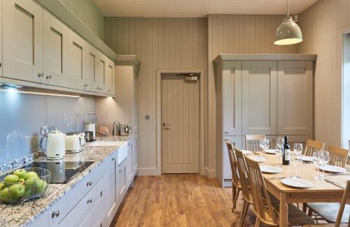 Matfen House | The Falabella