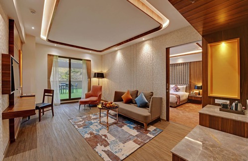 Junagadh Hotel | The Fern Leo Resort & Club Junagadh