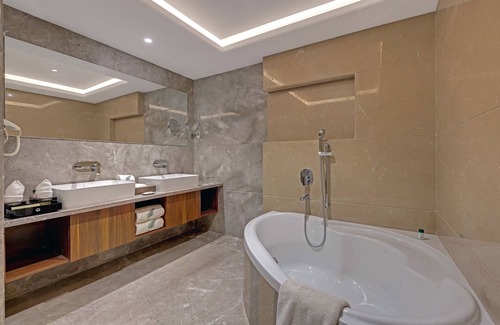 Junagadh Hotel | The Fern Leo Resort & Club Junagadh