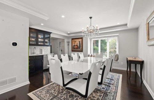 Gahanna House | The Gahanna Grand