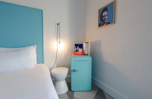 East Hill Hotel | The Gallatin [319] - 2 miles to Nissan Stadium