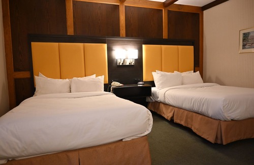 Gananoque Hotel | The Gananoque Inn