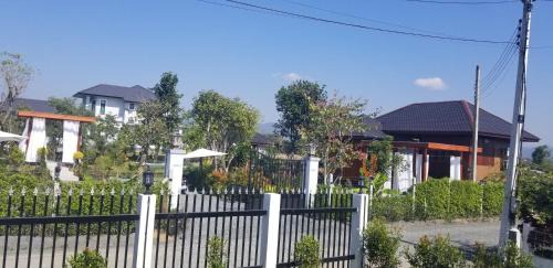 Luang Nuea Villa | The garden pool villa resort at Doi Saket