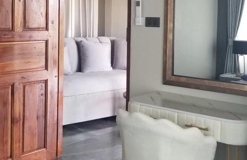 Luang Nuea Villa | The garden pool villa resort at Doi Saket