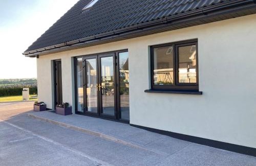 County Cork Apartment | The Grasslands Holiday Home,