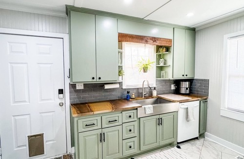 Searcy House | The Grate House — 1947 Charm w/Marble, Hardwood & Fenced Yard by Harding