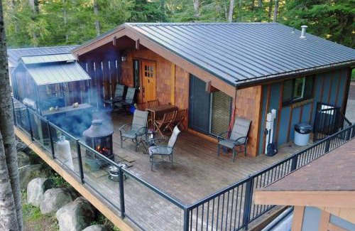 Port Renfrew House | The Great Escape - Port Renfrew