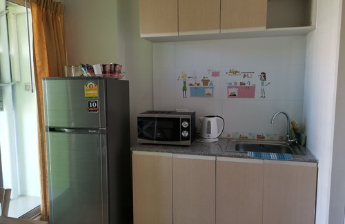 Saen Suk Apartment | The green gald bandsaen