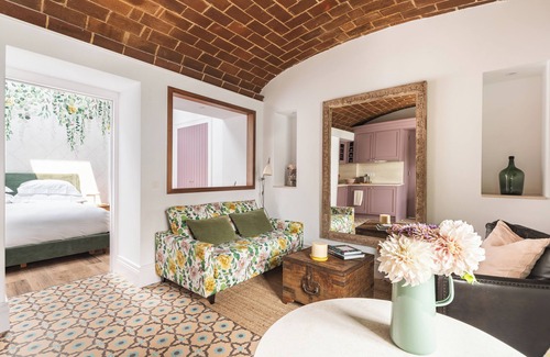 Alvito House | The Green House by Santiago de Alfama