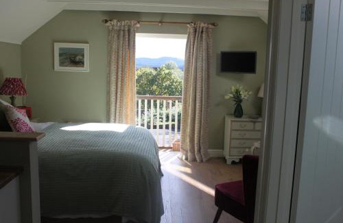 Rogate House | The Green Room