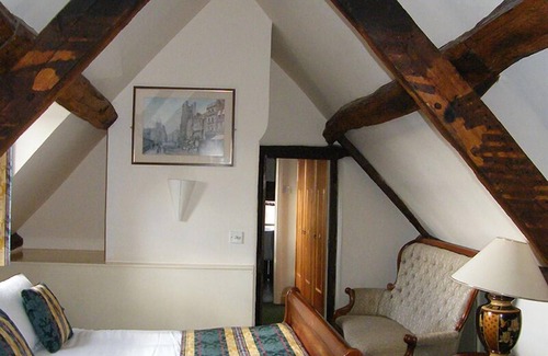 Lutterworth Hotel | The Greyhound Coaching Inn