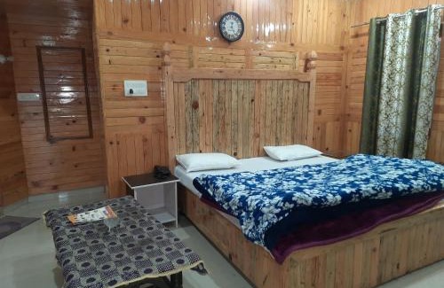 Tehri House | THE GROOVE GARDEN DHANOLTi