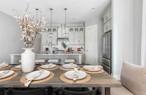 Edgehill House | The Gulch House - Pool + 1 mile to Broadway!