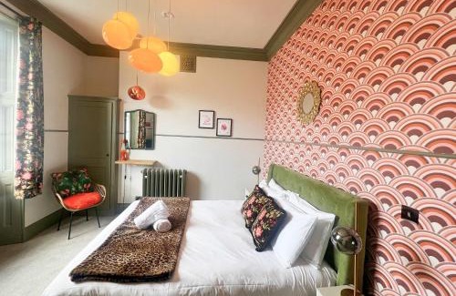 Bristol Old City Apartment | The Half Angel apartment at The Bank of England