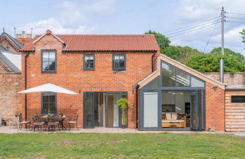 Thornton-le-Moor House | The Hayloft at Moor Lodge