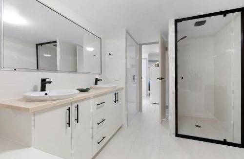 Jubilee Pocket Apartment | The Heart Stay - Airlie Beach