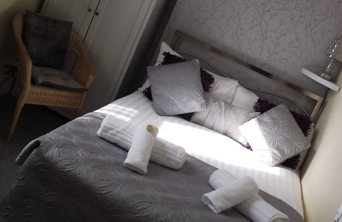 Southport Bed & Breakfast | The Heidi Bed & Breakfast