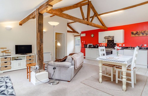 Gissing Cottage | The Hen House