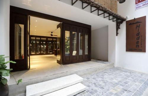 Cong Vi Apartment | The Hidden Village