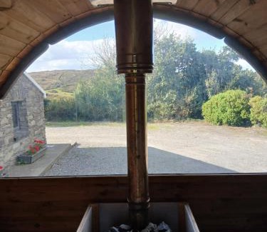 Skibbereen Apartment | The Hideaway Tragumna a hidden gem in the hills