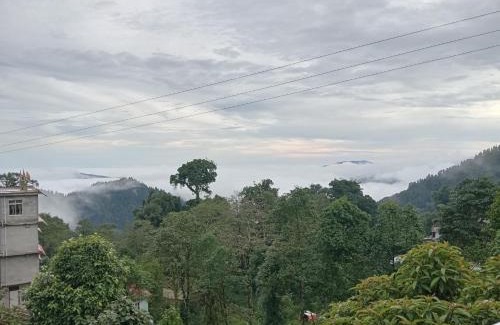 Lava House | The Himalayan Horizon Homestay Lava