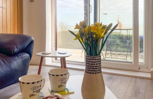 Benllech House | The Holiday House