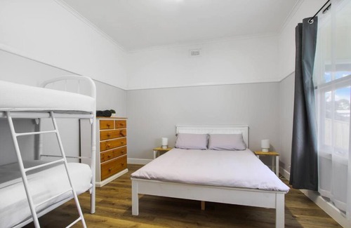 Bairnsdale House | The Home Sweet Home