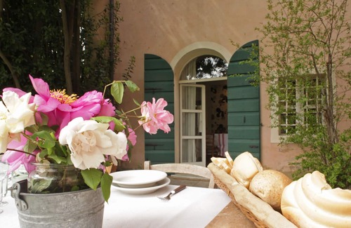 Follina Villa | The House of Peonies